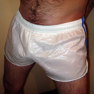 Parachute nylon shorts