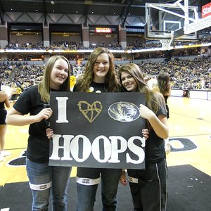 181715 10150098973359034 516439033 6005517 4655591 N