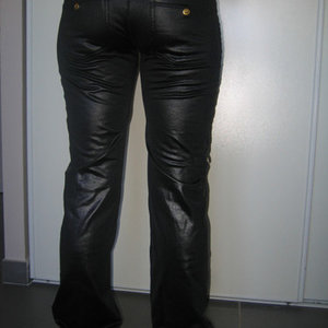 $(KGrHqEOKjsE1l8pmYiwBNbQyTOI6!~~ 21