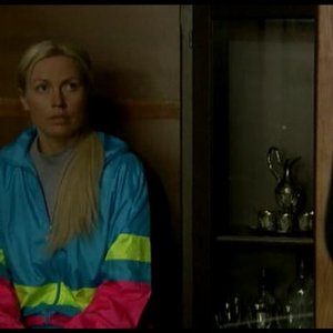 Девушки в спортивных костюмах