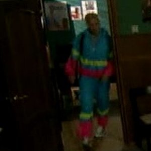 Девушки в спортивных костюмах