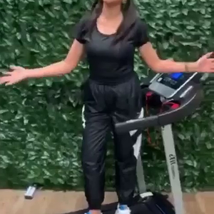 85422331dcb17c8115b34c0ae461b4b4.m4v