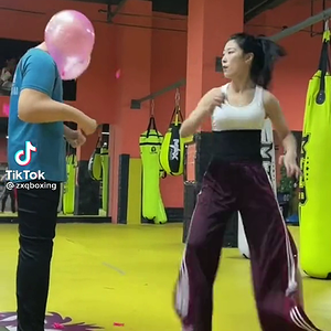 0355727ab208fd00781fbf0bd1c63243.mp4