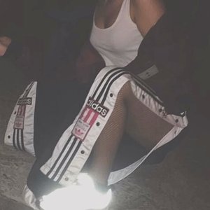 Hot Adibreak girl showing her outfit