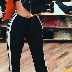 Hot girl in adibreaks