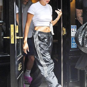 hailey-rhode-bieber-in-workout-outfit-in-new-york-05-13-2023-4.jpg