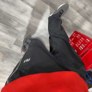 A317E940-A0A8-4870-9D3E-1E9909251557-11273-0000010FE8A69909.mov