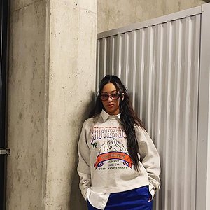 SYD PAIGE on Instagram: "cozy, always.