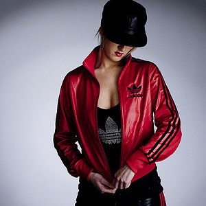 2192335771 30c3516c21 Z