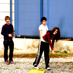 2943621533 83eb232ec1 B