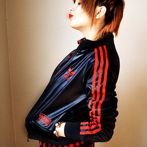 3406793483 58090c3870 B