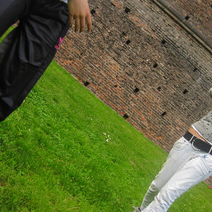 3435544114 4deff6f484 B