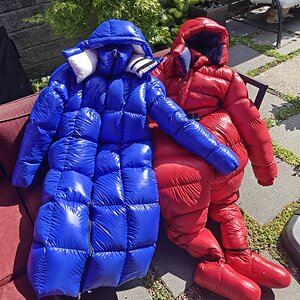 parkasite suit and jacket