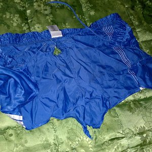 Blaue Adidas shorts Satin Von Mir Behandlung Teil1 RIPPING 2