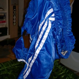Blaue Adidas shorts Satin Von Mir Behandlung Teil1 RIPPING 7