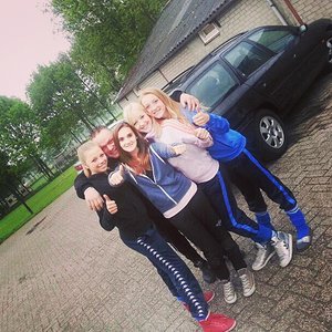 715ff688c24511e285e022000a9e51fb 7