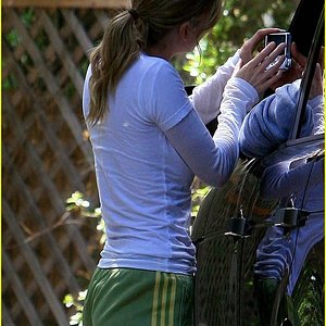 ellen pomepo exercise queen 02