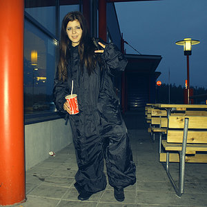 7536766882 832bab2876 H