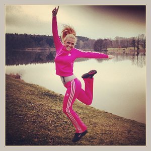 68537 4737873050194 644183748 N