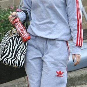 article 1326954 0BEC6A2C000005DC 709 224x589