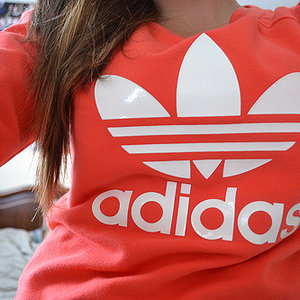 adidas brown fashion girl 584930