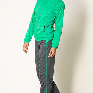 1935713211 2 uploading