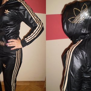 1155698 2 adidas chile 62 Noi melegito