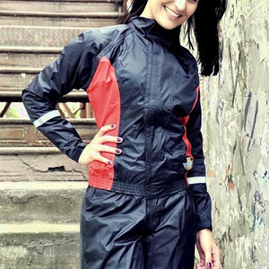 Nylon rain suit