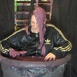 MichaelaSportswearTub 021