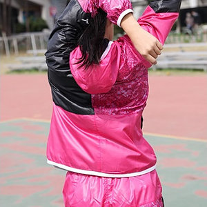 Mizuno windbreaker & nylon shorts