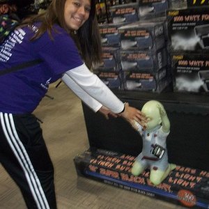 317415 2555447528037 466204210 N