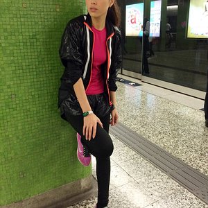 Shiny windbreaker & shorts