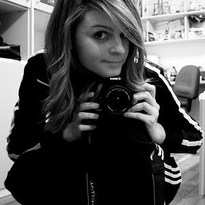 3247326092 e5984db710 B