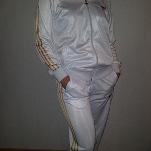 Adidas RESPECT ME suit white/gold