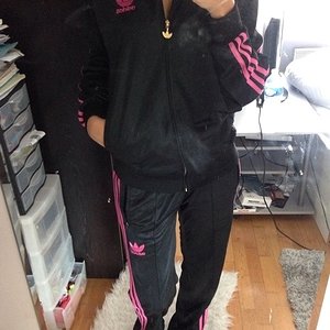 Adidas black/pink suit