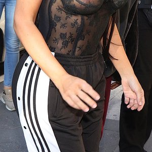 Ctm3vgoXYAAuTAV.jpg large.jpg%20large.jpg