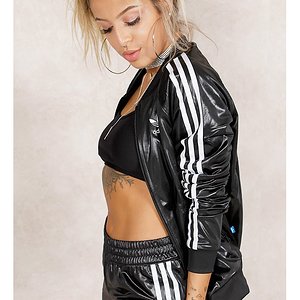 49.shorts.adidas.fashioncloset (1).jpg