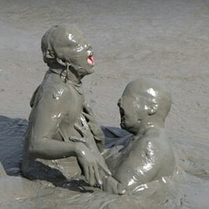 Sex in mud