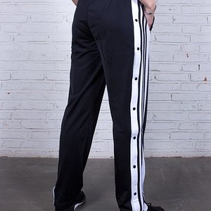 aaadidas-originals-adibreak-pant_590x885c.jpg