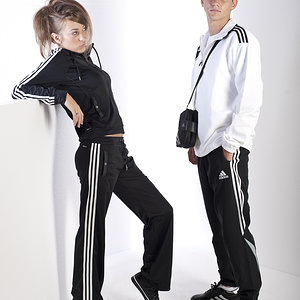 5428385365 00464abee2 B