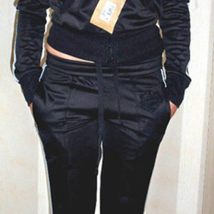 $(KGrHqEOKowE6)nT!1TIBOwoIOSU6w~~ 21