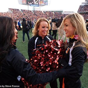 tempBen-Gal-Cheerleaders-PITatCIN-088--nfl_mezz_1280_1024.jpg
