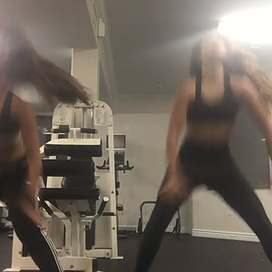 WilkingSisters tutorial _Crush_ by Yuna and Usher.mp4