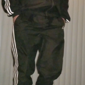 Like my new suit? :)