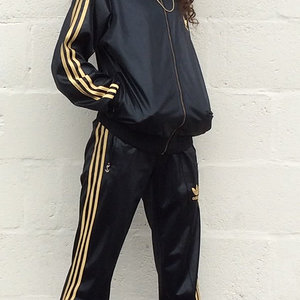 retro-adidas-chile-62-black-gold-jersey-tracksuit-womens.jpg