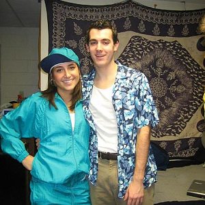 Девушка в спортивном костюме