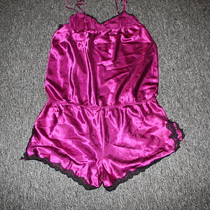 2F3BF5DA-1512-4004-9152-E1064A92E7B1