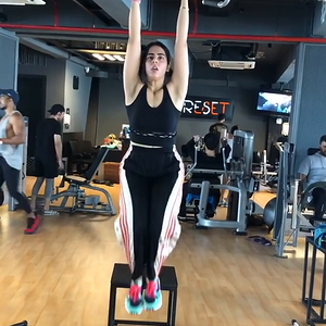 68360426_1094192580775150_7828725143931600415_n.mp4