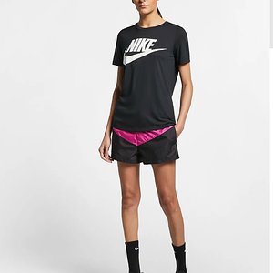 Screenshot_20191106-192549_Free Adblocker Browser.jpg