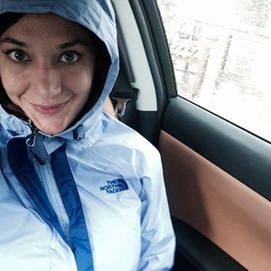 BsreziFCAAAwKyV.jpg large.jpg